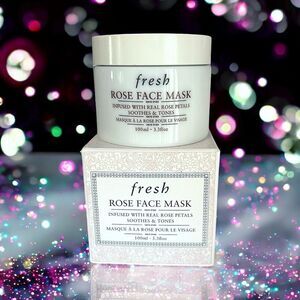 Fresh Rose Face Mask with Rose Petals to Hydrate and Tone 3.3 oz NEW IN BOX